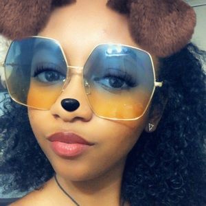 Meet your Posher, Tyanna